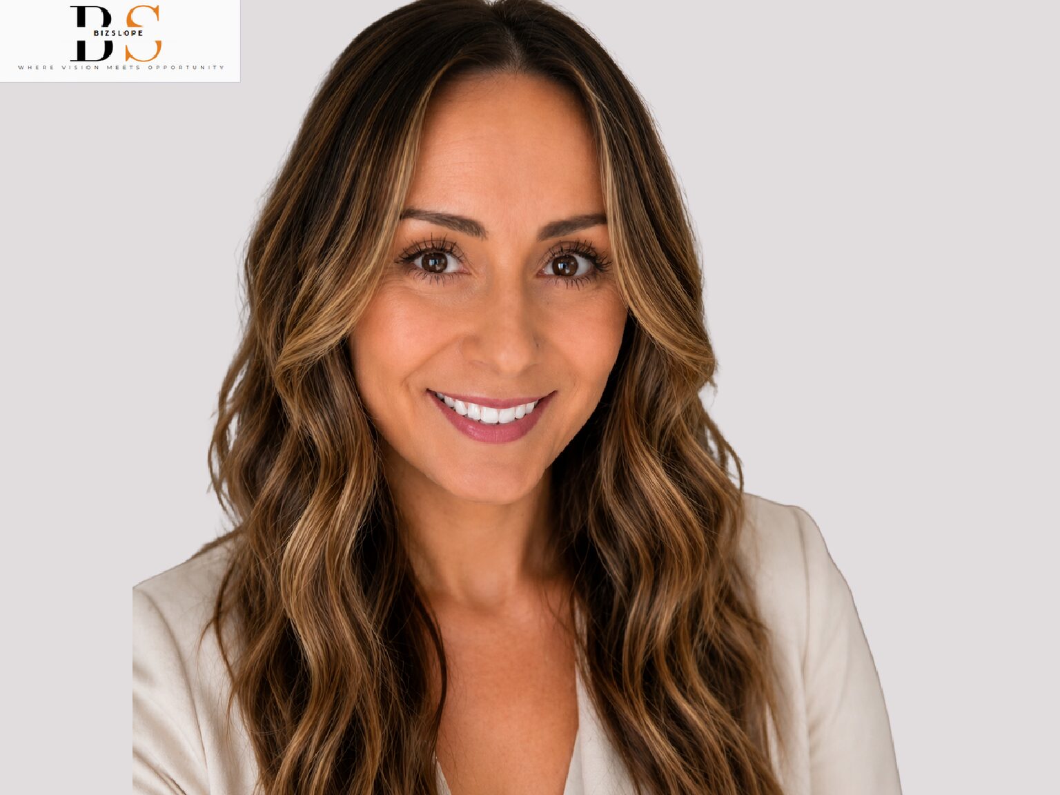 TOP 7 WOMEN LEADERS TO WATCH IN 2025 2 Pdf